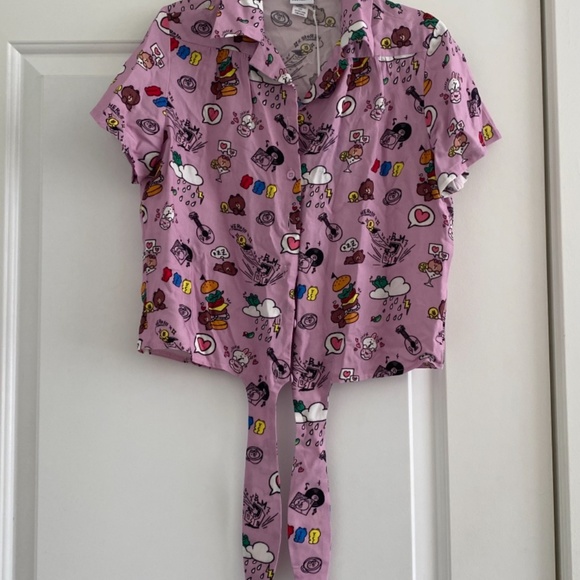 LINE Friends Brown & Friends Allover Print Women’s Tie-Front Top - Picture 2 of 6